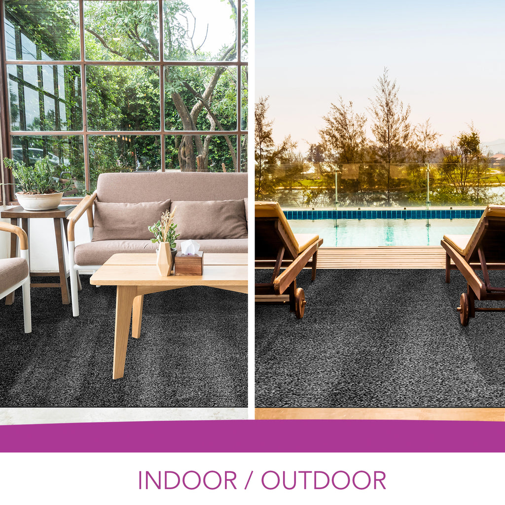 Indoor/Outdoor Artificial Turf Area Rug in Black and Grey