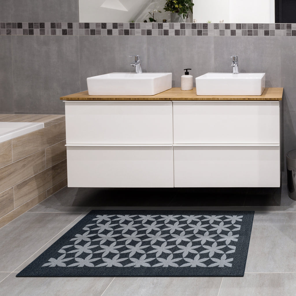 Decorative Kitchen or Bathroom Accent Mat, Machine Washable Geo Border Grey
